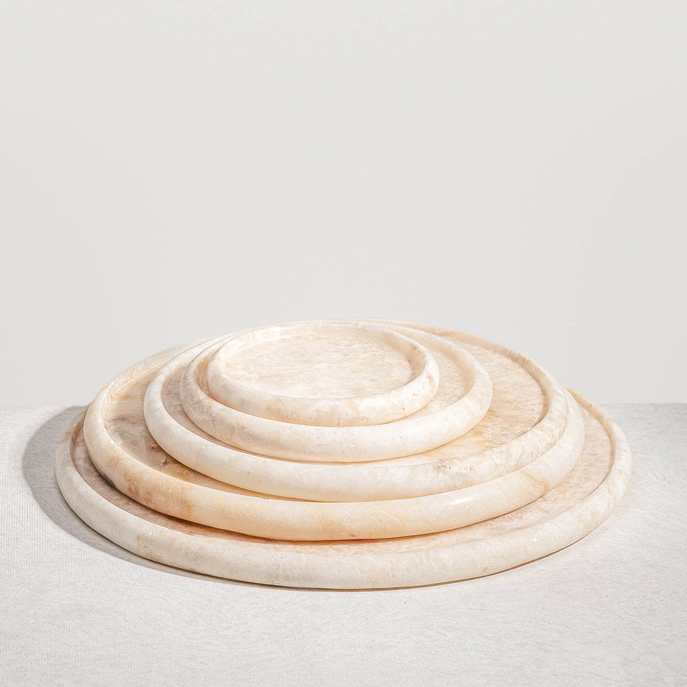 Noor Onyx Candle plates