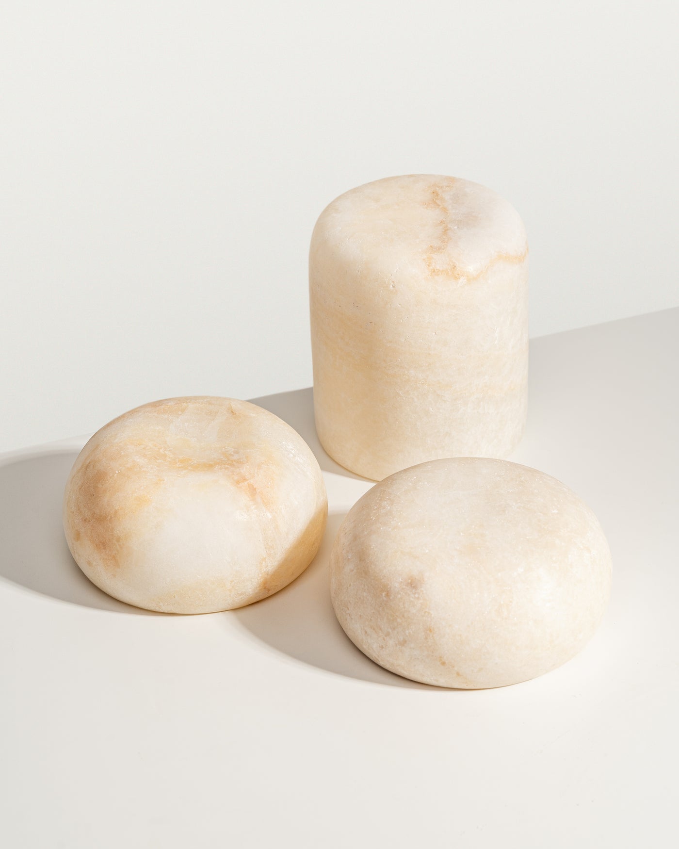 Nami Onyx Night Light