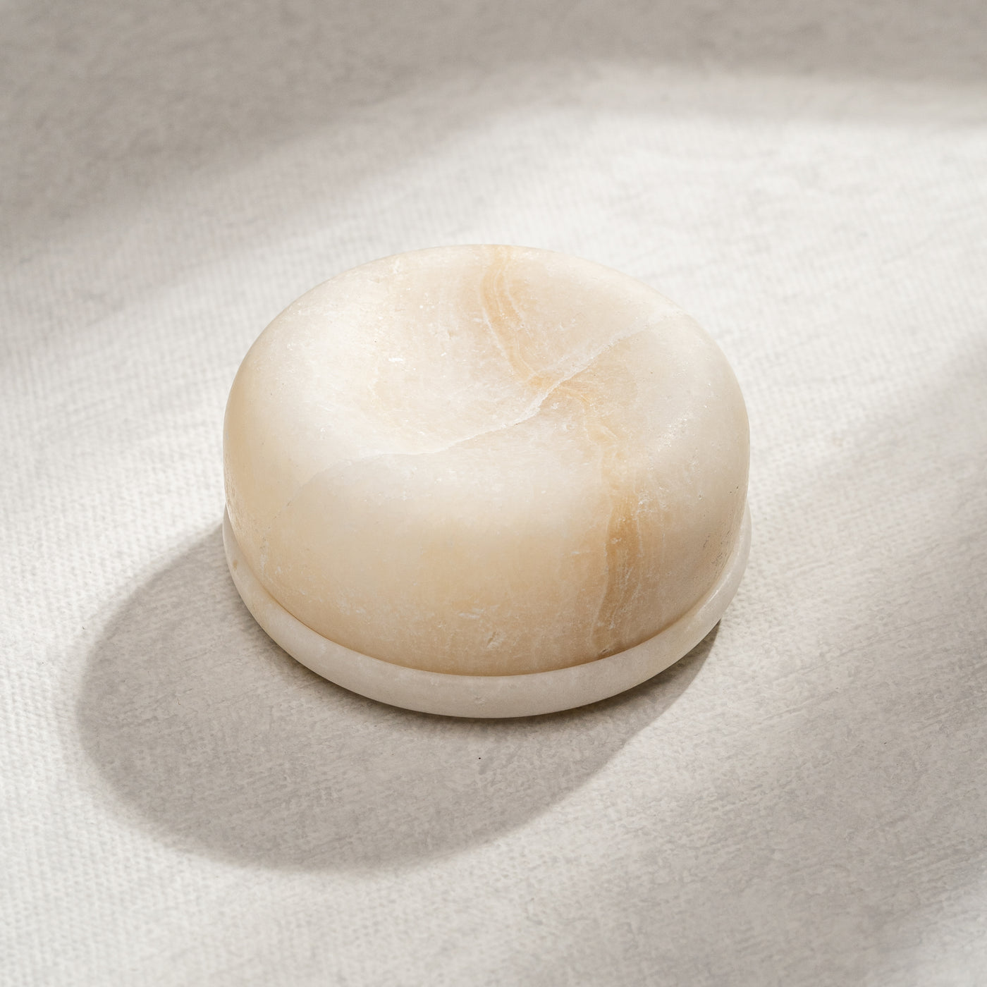 Auri Onyx Essential Oil Holder