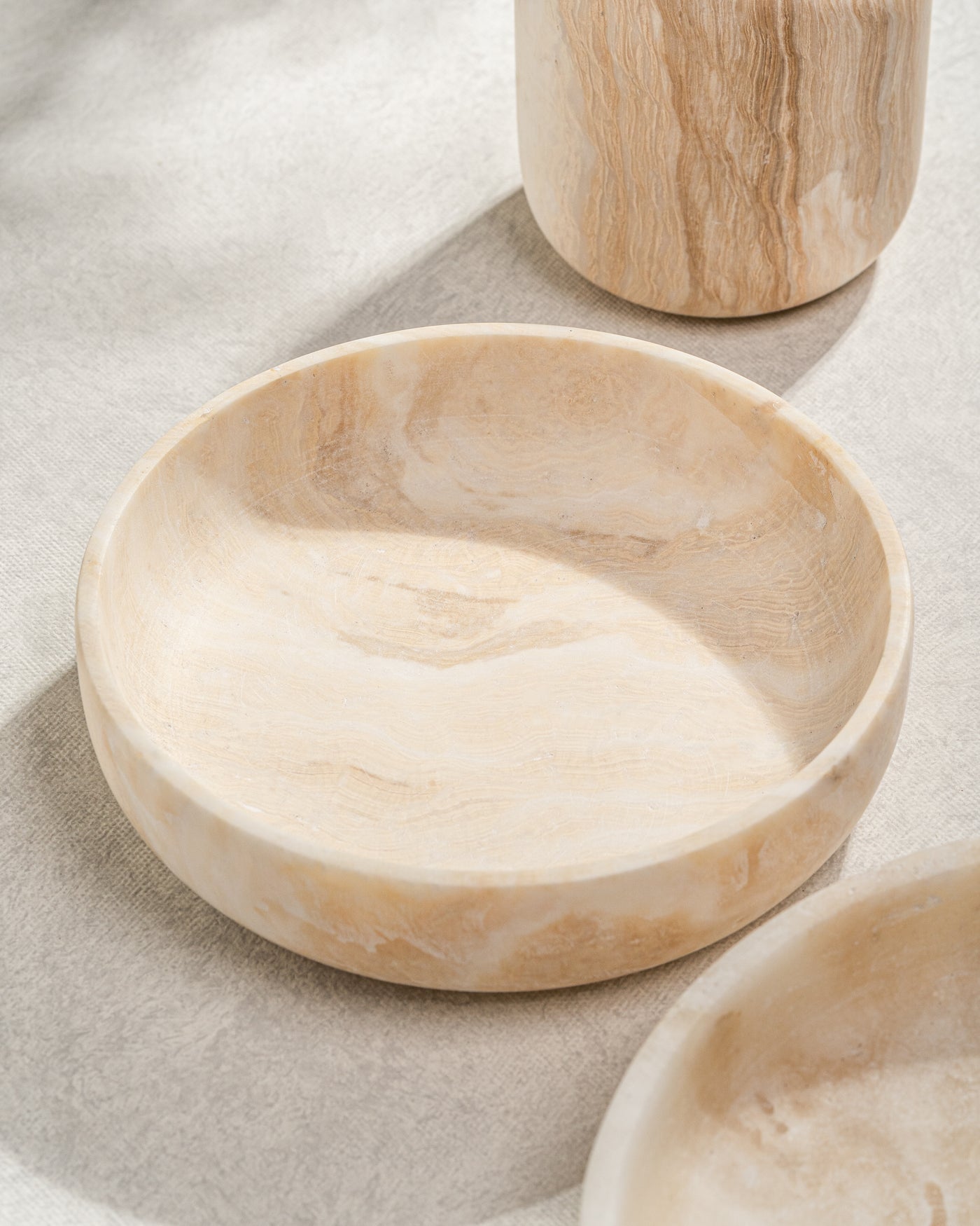 Eleni Onyx Bowls