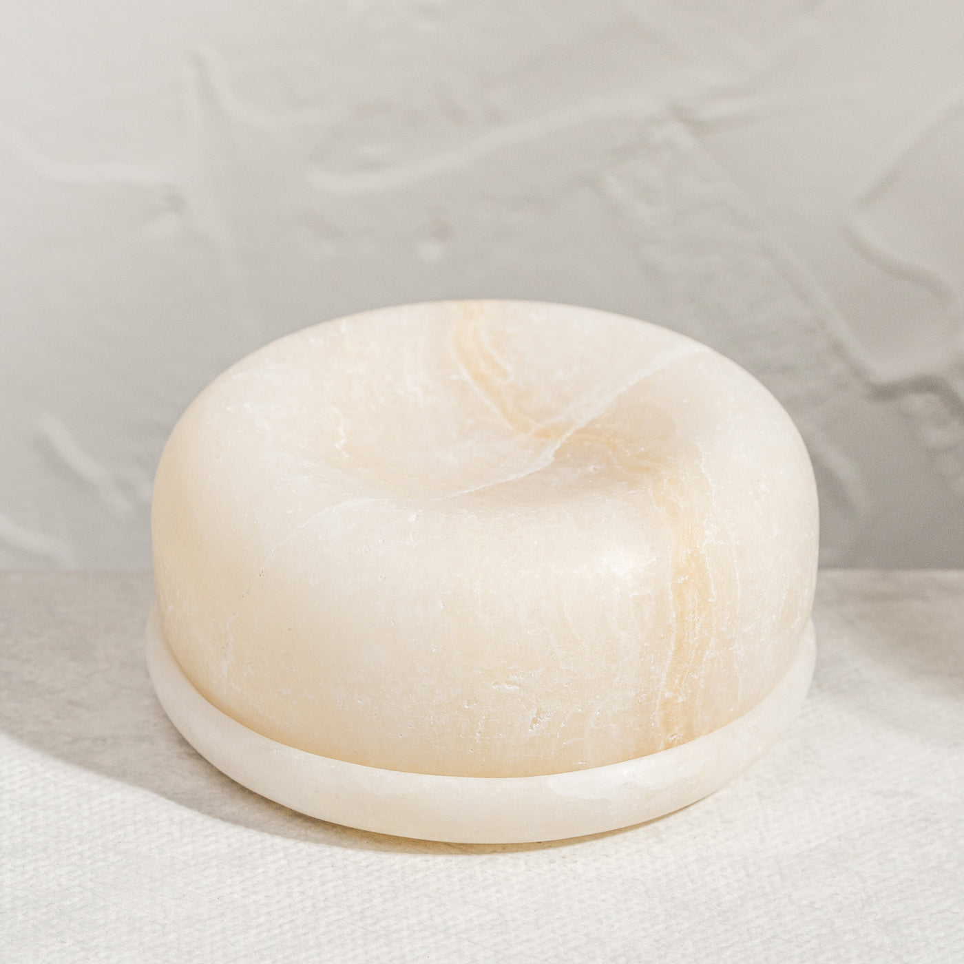 Auri Onyx Essential Oil Holder