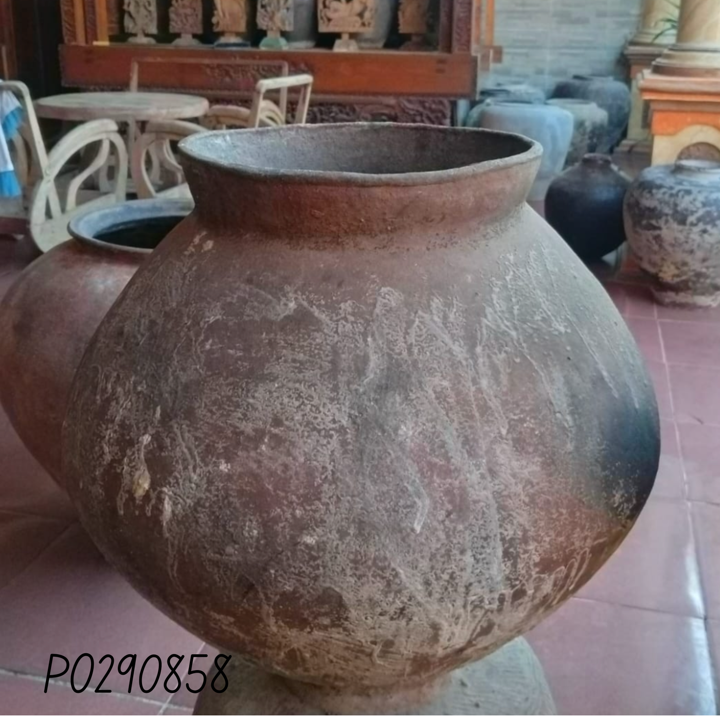 Indonesian Mid Century Water Pot - P29081958